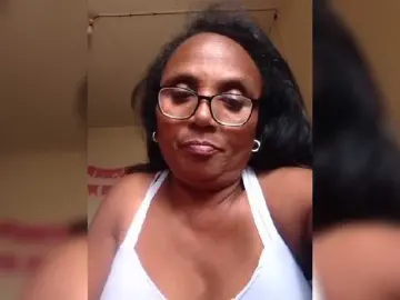 Hotmomsexy  live sex cam