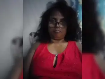 Hotmomsexy  live sex cam