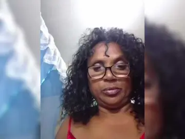 Hotmomsexy  live sex cam