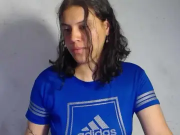 Realshy-Stepsis  live sex cam