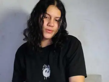 Realshy-Stepsis  live sex cam