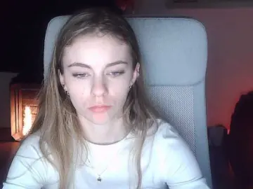 AriaModel  live sex cam