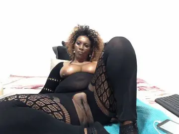 CreamyBum  live sex cam
