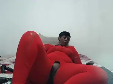 CreamyBum  live sex cam
