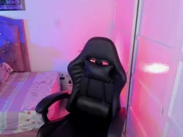 Laurahoot20  live sex cam