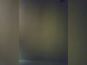 Meankitti1  live sex cam