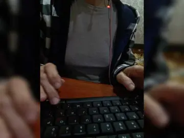 Olik-Pisa  live sex cam