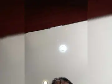 Olik-Pisa  live sex cam