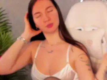 Babyisperfect  live sex cam