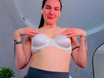 Babyisperfect  live sex cam