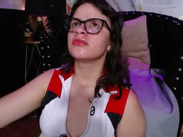 Gagingmolly  live sex cam