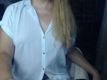 Romashka1211  live sex cam