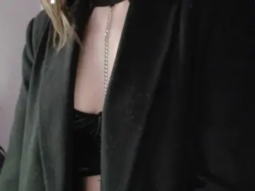 Cherry-Luna  live sex cam