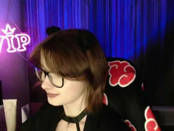 Cherry-Luna  live sex cam