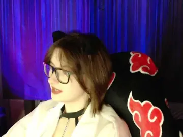 Cherry-Luna  live sex cam