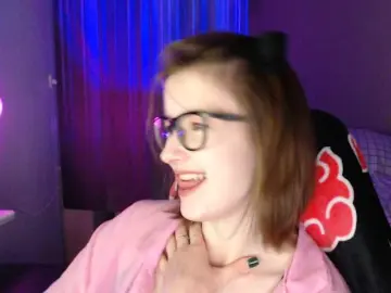 Cherry-Luna  live sex cam
