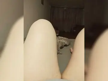 Ketti2  live sex cam