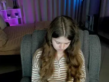 Lilith-BloomX  live sex cam