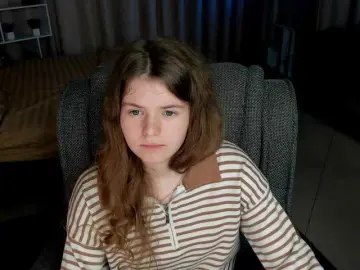Lilith-BloomX  live sex cam