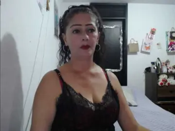MeganTaylor777  live sex cam