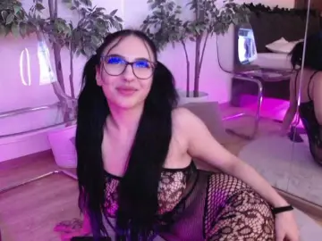 RavenFoxy  live sex cam