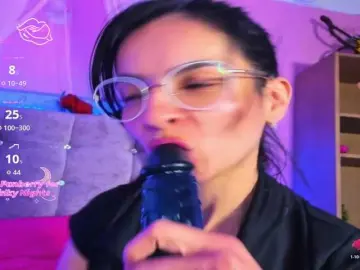 Karol-rose  live sex cam