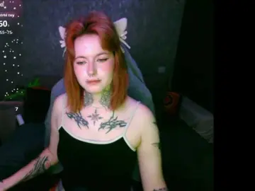 Lilacmoon  live sex cam
