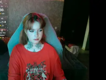 Lilacmoon  live sex cam