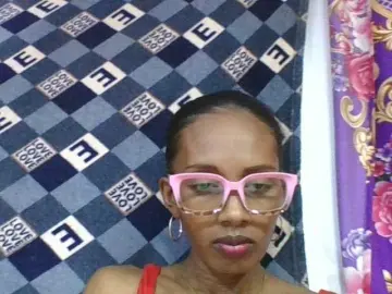 Ninie1a  live sex cam