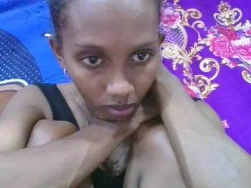 Ninie1a  live sex cam