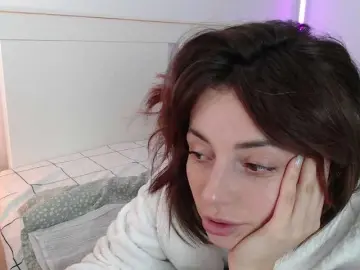 Wetlilu  live sex cam