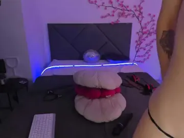 CassieEvans  live sex cam