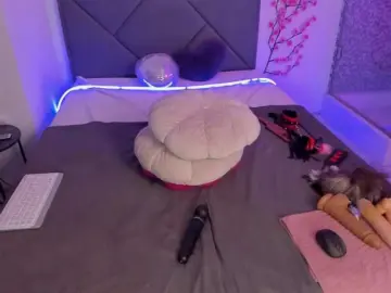 CassieEvans  live sex cam