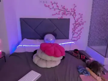 CassieEvans  live sex cam