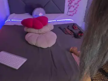 CassieEvans  live sex cam