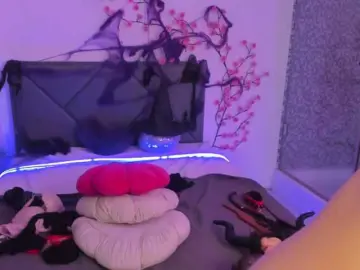 CassieEvans  live sex cam