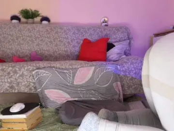 DucksInSlipps  live sex cam