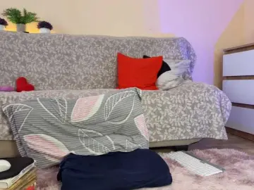 DucksInSlipps  live sex cam