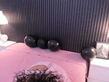 Lena-Ricci  live sex cam