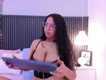 Lena-Ricci  live sex cam