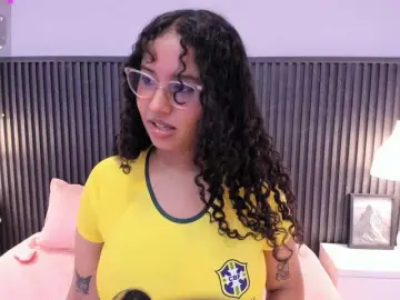 Lena-Ricci  live sex cam