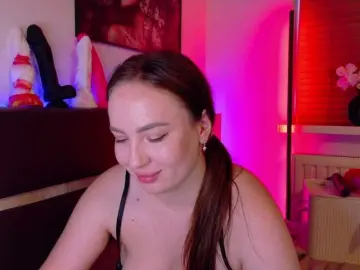 LexyNIGHT11  live sex cam
