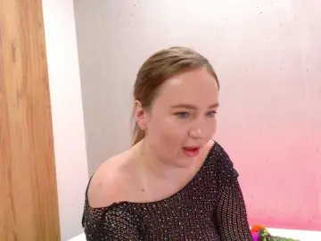 LexyNIGHT11  live sex cam