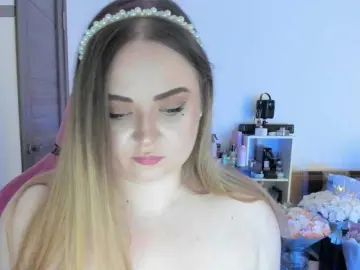MishaLips  live sex cam