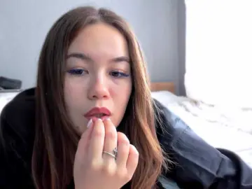 SaraKox  live sex cam