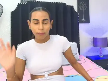 Aliciagandhii  live sex cam