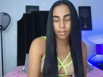 Aliciagandhii  live sex cam