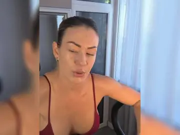 EnergyGirl  live sex cam