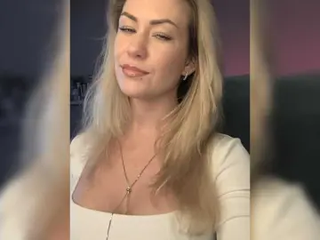 EnergyGirl  live sex cam