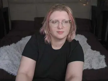 KiraKolobok  live sex cam